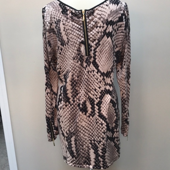 Michael Kors Python Tunic Sweater Size Large - Picture 3 of 5